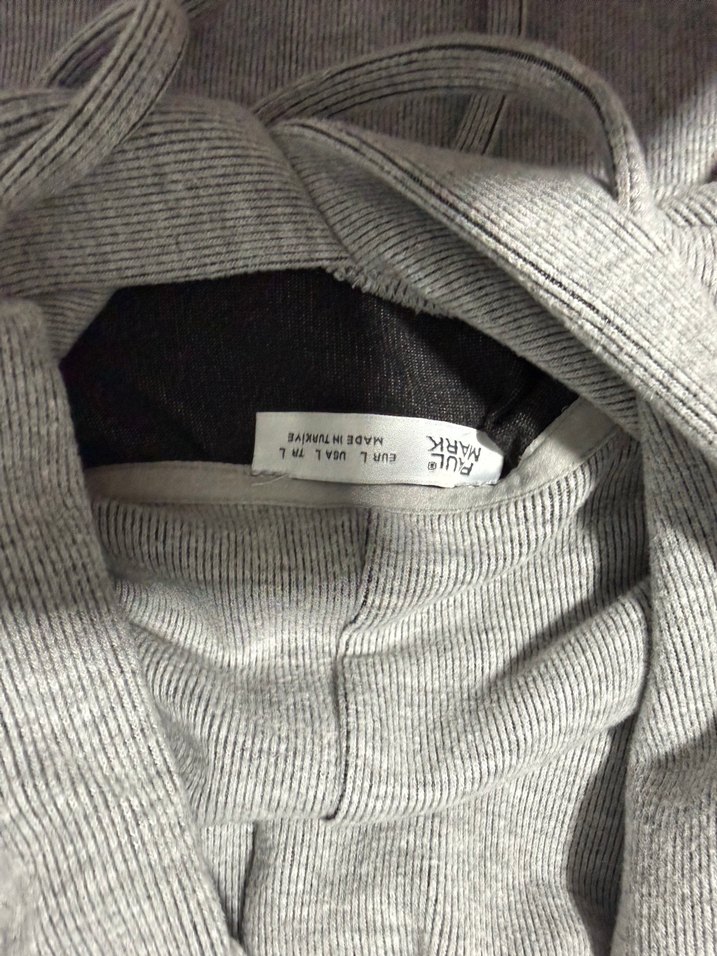 Gri Kapüşonlu Kadın Sweatshirt - Görsel 4