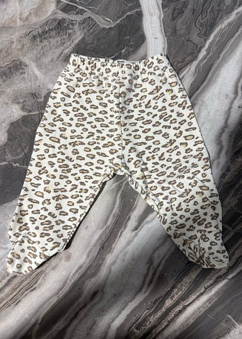 Leopar Desenli Bebek Takımı, Uzun Kollu, Peluş Detaylı - Görsel 3