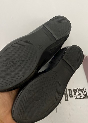 Kız Çocuk Siyah Rugan Tokalı Babet - Görsel 4