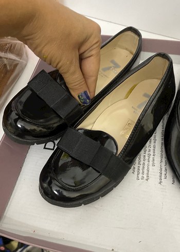 Kız Çocuk Siyah Rugan Tokalı Babet - Görsel 3