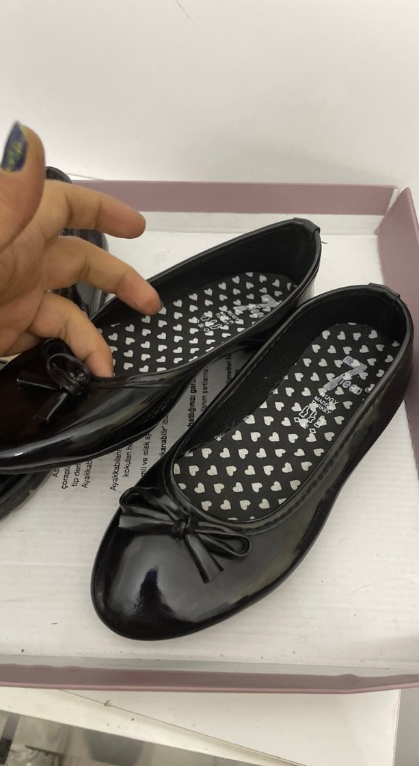 Kız Çocuk Siyah Rugan Tokalı Babet - Görsel 5