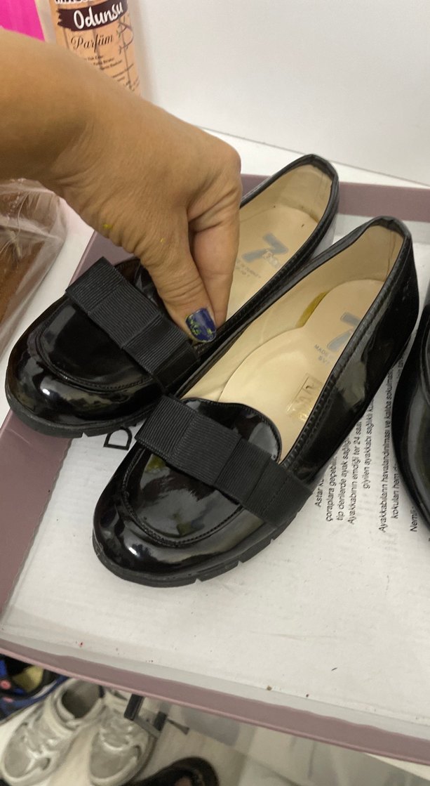 Kız Çocuk Siyah Rugan Tokalı Babet - Görsel 3