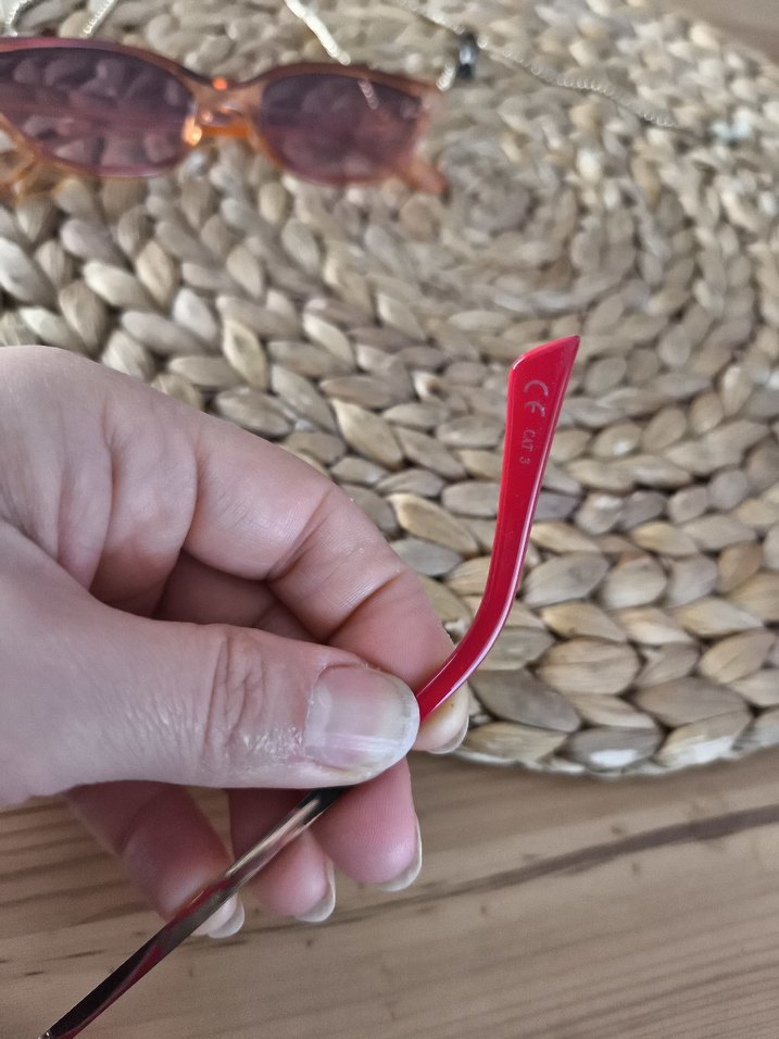 Mango Bohem Zincir Detaylı Renkli Kadın Güneş Gözlüğü - Görsel 5