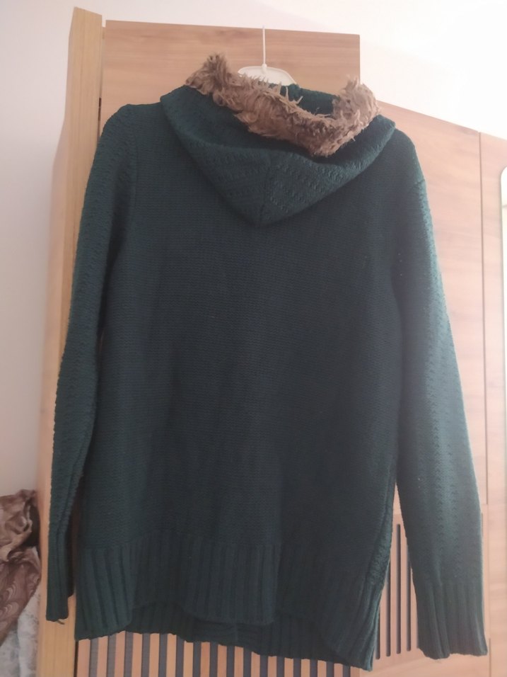 Kapüşonlu Örgü Kadın Hırka - Görsel 2