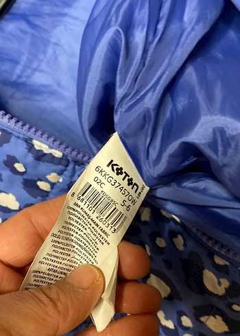 Kız Çocuk Mavi Kapüşonlu Desenli Yelek - Görsel 5