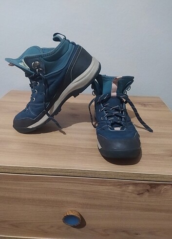 Unisex spor bot