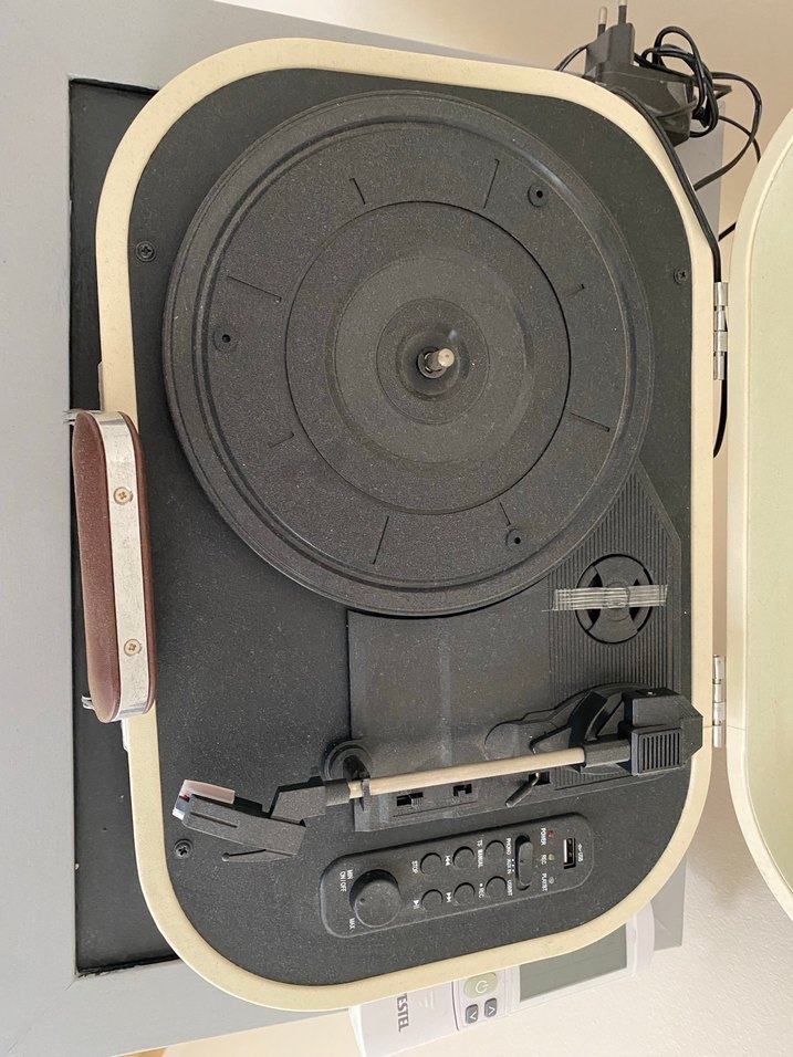 Mikado Beyaz Taşınabilir Plak Çalar - Görsel 4