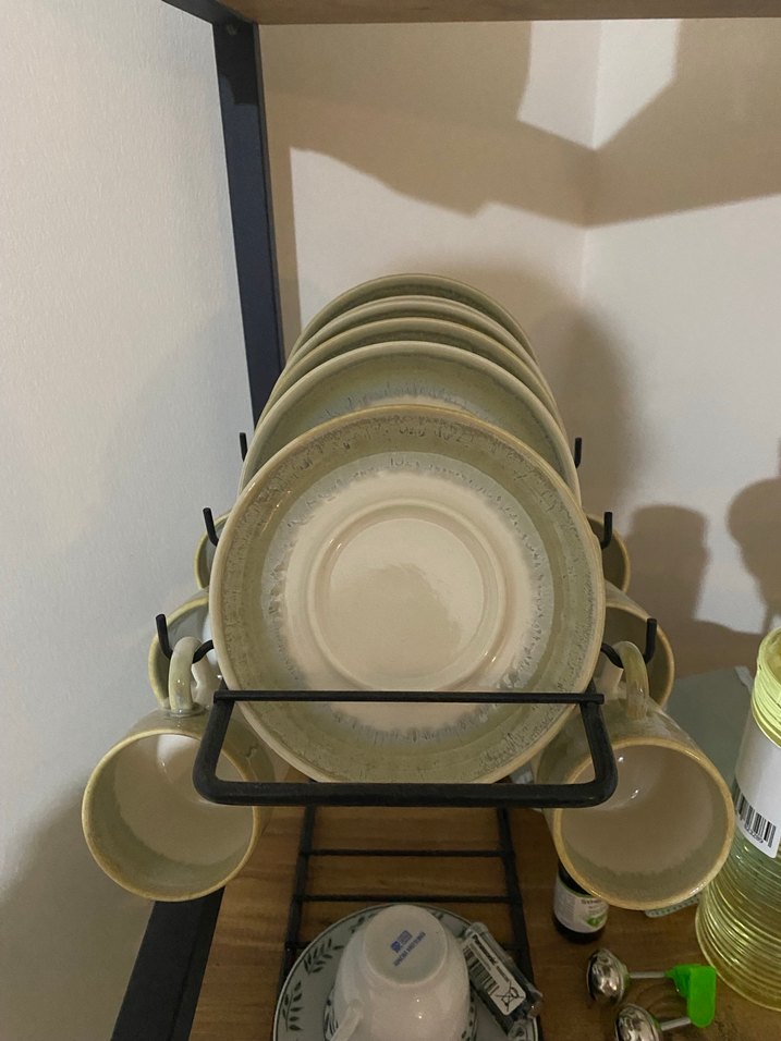 Gri-Beyaz Seramik Fincan ve Tabak - Görsel 2