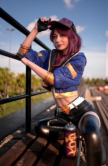 KDA Akali Cosplay