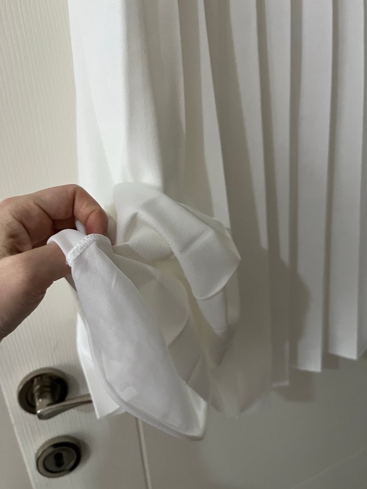 Beyaz Pileli Uzun Etek - Görsel 4