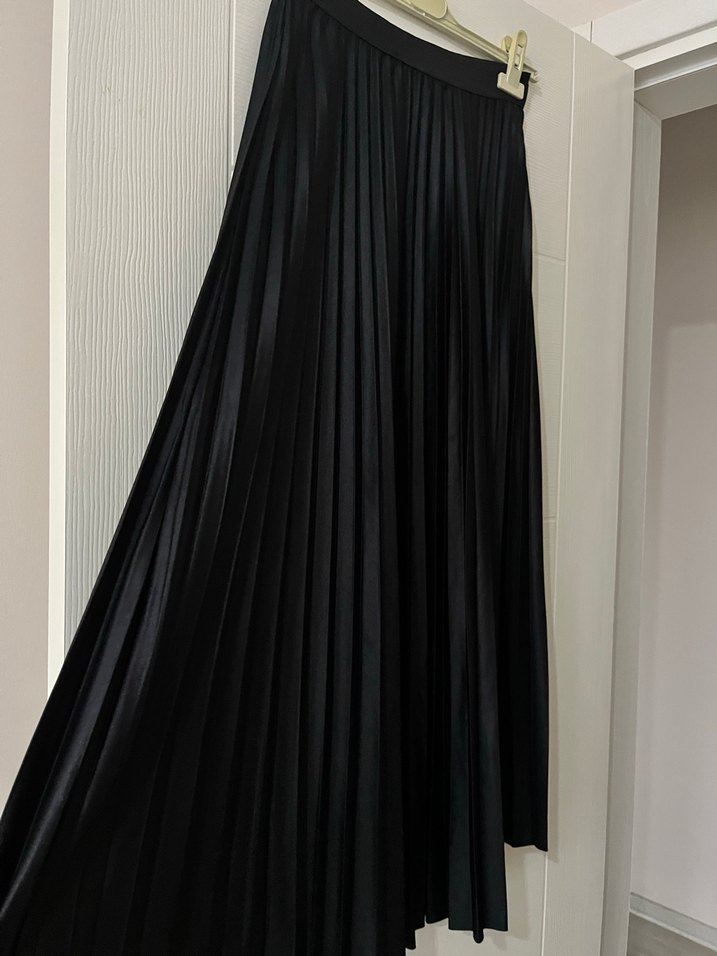 Siyah deri görünümlü  Etek - Görsel 2