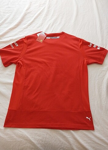 xl Beden PUMA SCUDERIA FERRARI T-SHIRT ETİKETLİ