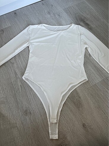Çıtçıtlı beyaz body