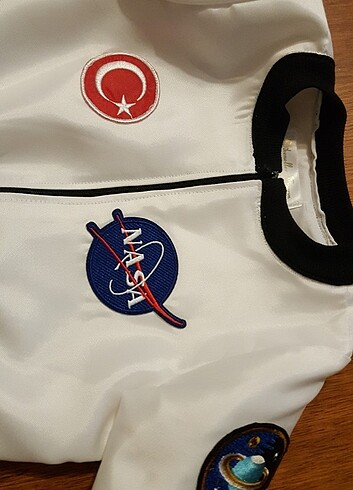 Astronot kostum 