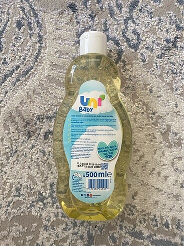 Uni Baby Saç ve vücut şampuanı