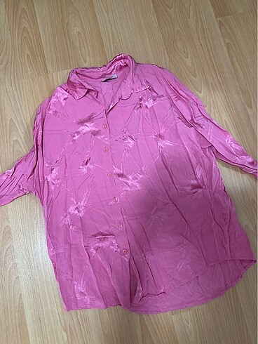 38 Beden pembe Renk Pembe saten gömlek