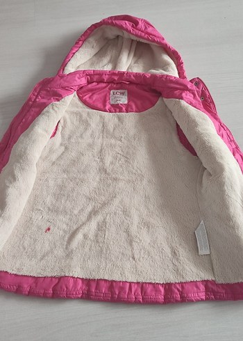 Pembe Kapüşonlu Kız Yeleği - Görsel 2