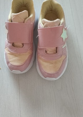 Kız Çocuk Pembe Cırtlı Spor Ayakkabı