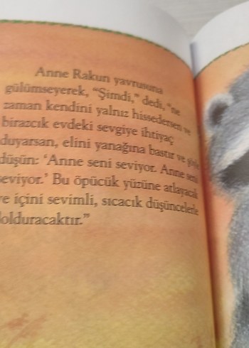  Beden Renk Avucundaki Öpücük - Audrey Penn Çocuk Kitabı