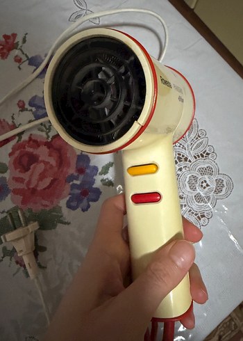 Rowenta Saç Kurutma Makinesi - Görsel 3