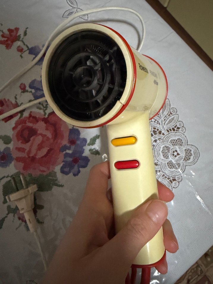 Rowenta Saç Kurutma Makinesi - Görsel 3