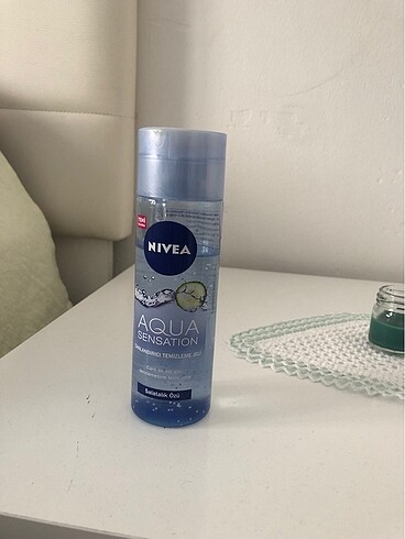 Nivea yüz temizleme jeli