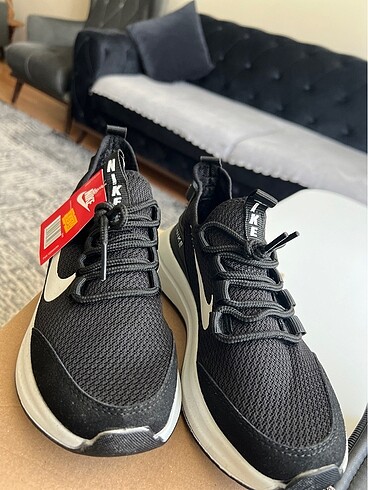 Nike Bayan ayakkabı