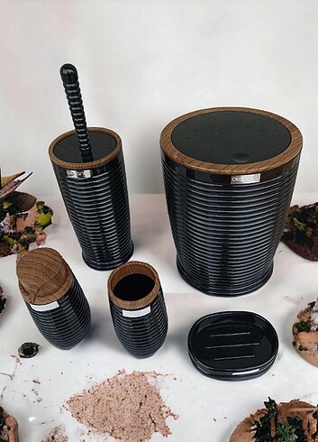 Diğer Elegans Banyo Seti 5 Parça Siyah