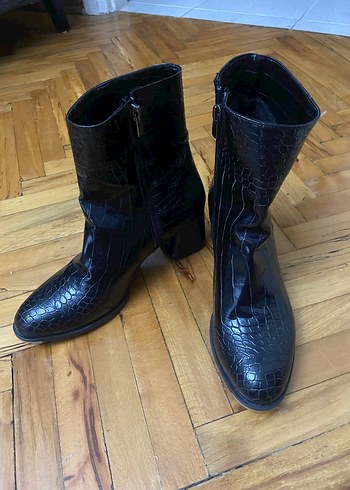 Kadın Bot yenidir - Görsel 2