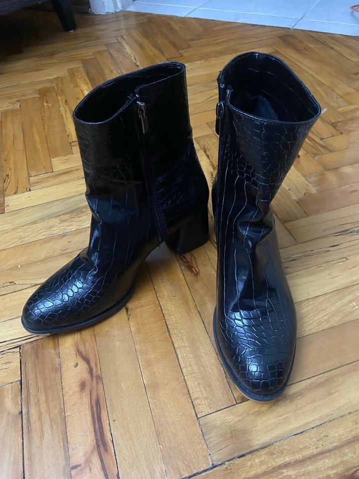 Kadın Bot yenidir - Görsel 2