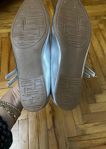 Gri Tokalı Blok Topuk Kadın Babet - Görsel 5