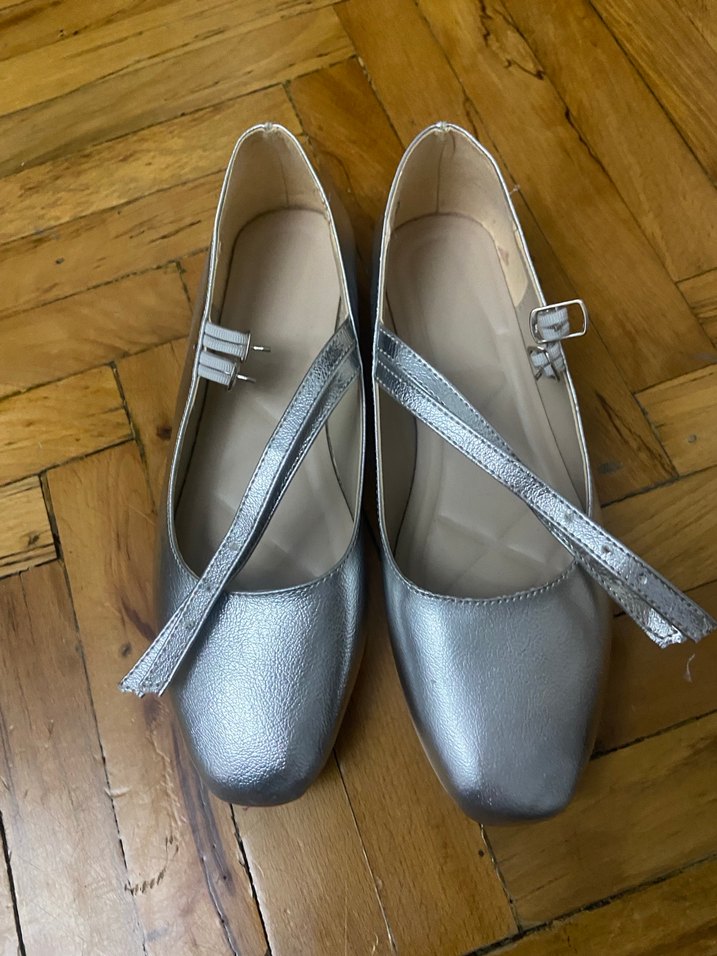 Gri Tokalı Blok Topuk Kadın Babet - Görsel 3