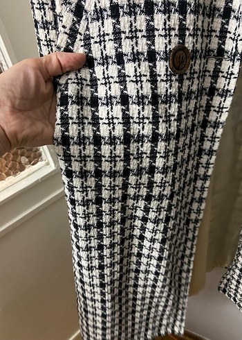 Düğmeli Ekose Desenli Uzun Kadın Kaban - Görsel 4