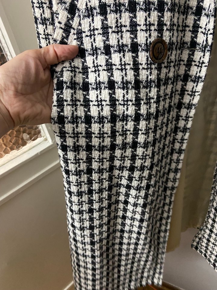 Düğmeli Ekose Desenli Uzun Kadın Kaban - Görsel 4