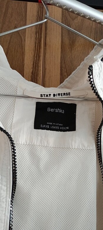 xs Beden Yağmurluk 