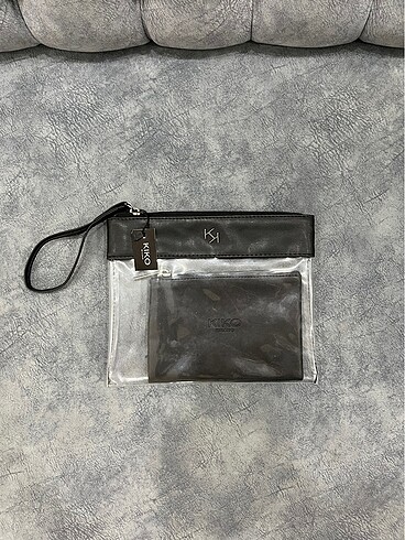 KİKO TRANSPARENT BEAUTY CASE 001