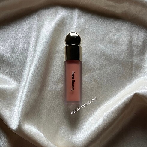 Rare Beauty Bliss allık