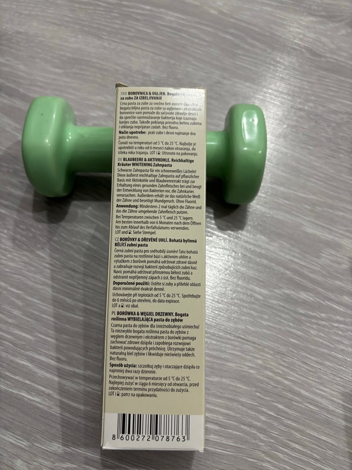 Siberian Wellness Blueberry & Charcoal Diş Macunu 100 ml - Görsel 2