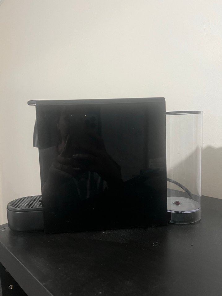 Siyah Essenza Nespresso Kahve Makinesi - Görsel 2