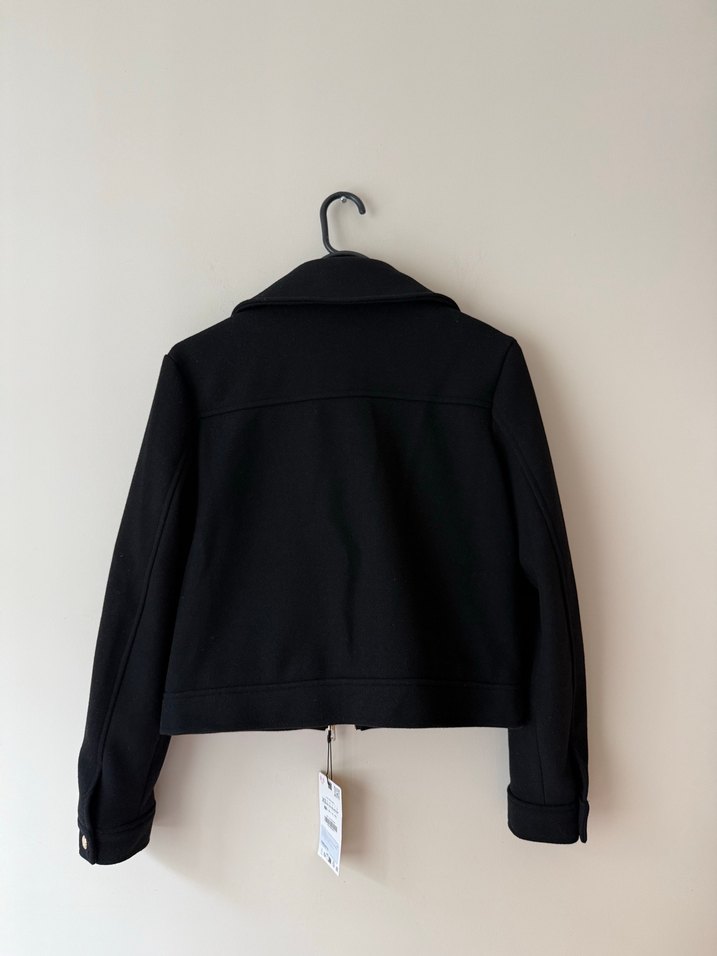 ZARA Siyah Fermuarlı Kısa Kadın Ceket - Görsel 3