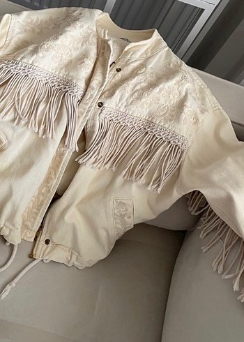 Püsküllü ceket - Görsel 2