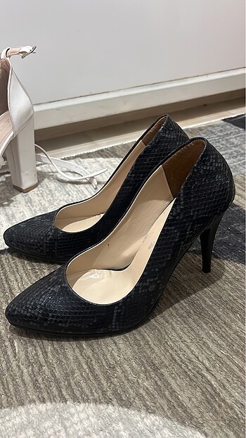 Zara Topuklu ayakkabı