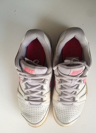 40 Beden beyaz Renk NikeAir 40,5 beyaz spor ayakkabı
