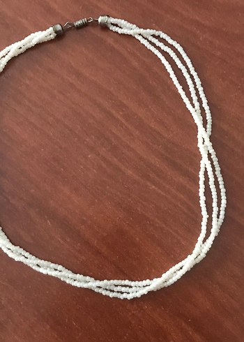 Uzun Beyaz Boncuklu Bohem Kolye - Görsel 2