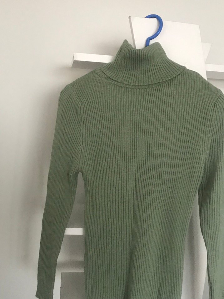 Yeşil Kadın Boğazlı İnce Triko Kazak - Görsel 2