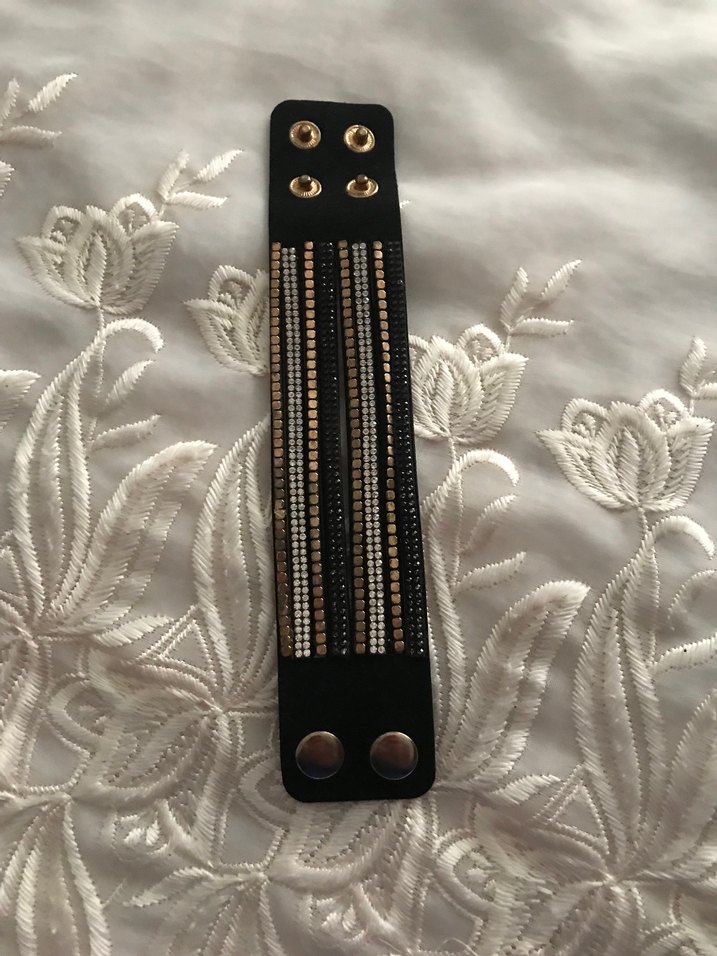 Yılan Desenli Parlak Siyah Bileklik - Görsel 2