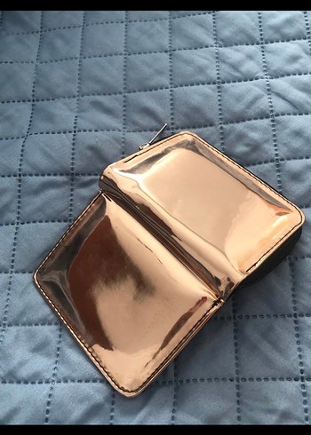 Altın Renk Parlak kadın cüzdanı
12cm/ 9cm - Görsel 2