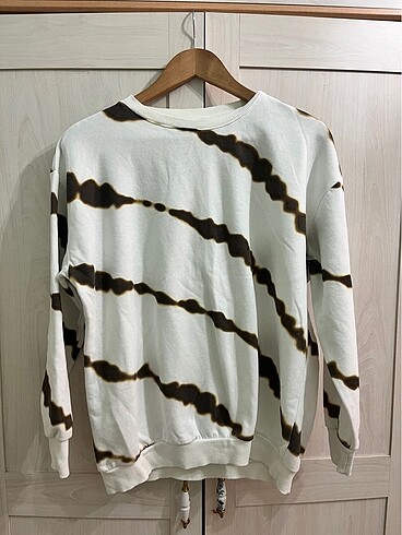 Batik desenli sweetshirt