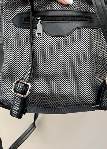 Arrivare hem sırt hem kol çantası - Görsel 3