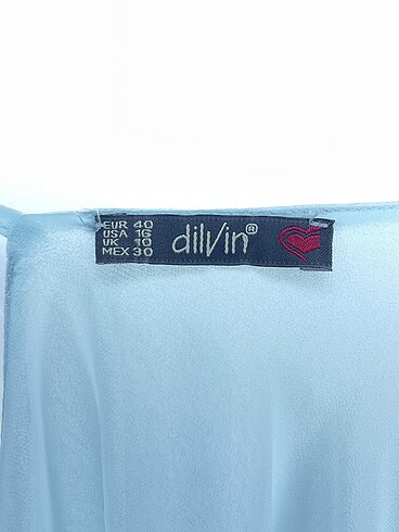 40 Beden mavi Renk Dilvin Bluz %70 İndirimli.